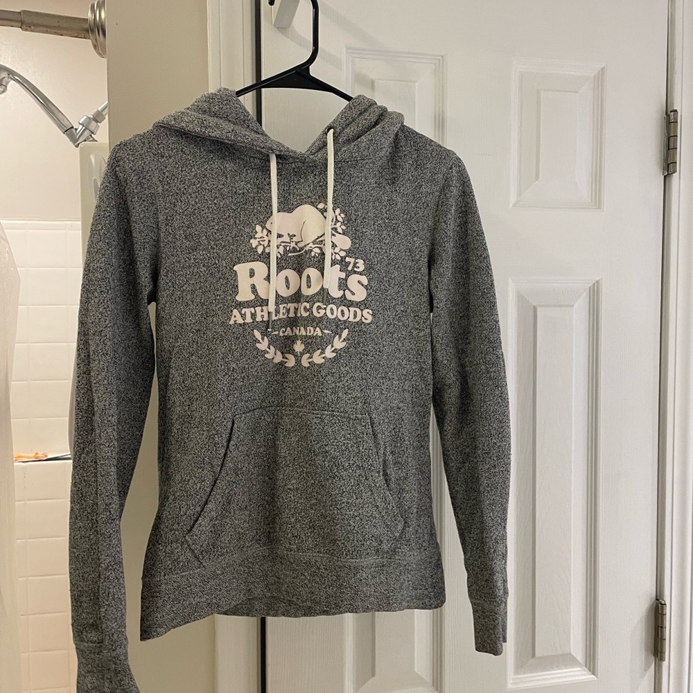 Roots salt and pepper kanga sweatshirt and sweatpants‎ set XS